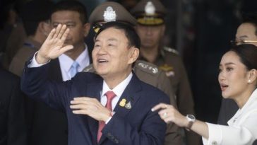 Mantan PM Thailand Thaksin Shinawatra Hadapi Dakwaan Penghinaan Kerajaan