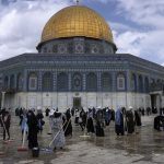 Israel Larang Warga Palestina ke Masjid Al Aqsa untuk Salat Jumat Pertama di Ramadan