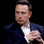 Elon Musk Dikabarkan Mulai Rancang Aplikasi Tesla untuk Apple Watch