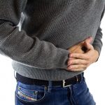 Sering Sembelit? Ini 5 Cara Mudah Melancarkan BAB Saat Puasa