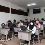 Aturan Berpakaian saat UTBK: Dilarang Pakai Sandal hingga Celana Model Sobek