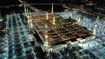 Arab Saudi Tetapkan Hari Raya Idul Fitri pada Rabu 10 April