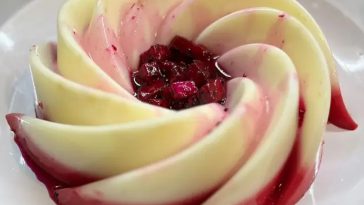 Resep Pudding Susu Buah Naga, Takjil Segar dan Enak
