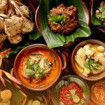 Tips Makan Enak tanpa Khawatir Masalah Pencernaan Saat Lebaran