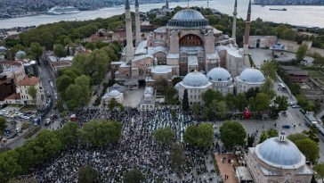 Deretan Keunikan Tradisi Lebaran di Eropa, Afrika, Asia dan Timur Tengah