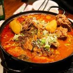 5 Tips Aman Nikmati Hidangan Lebaran Tanpa Takut Kolesterol dan Gula Darah Naik