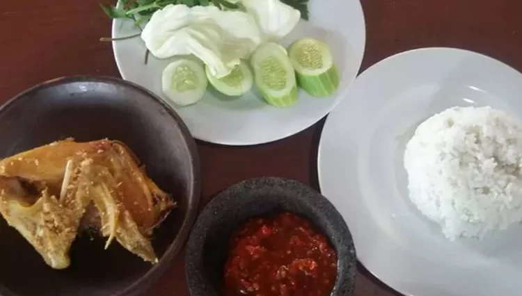 5 Tempat Makan di Rest Area Tol Trans Jawa, Menarik untuk Dicoba!