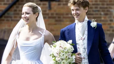 Resmi Menikah, Begini Kisah Cinta Talulah Riley Mantan Istri Elon Musk dan Thomas Brodie-Sangster