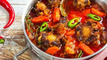 Resep Buntut Masak Pedas, Hidangan Berkuah yang Wajib Kamu Recook!