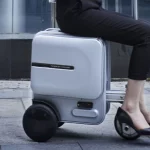 Koper Elektrik Tak Boleh Dikendarai Sembarangan di Jepang, Perlu SIM dan Helm