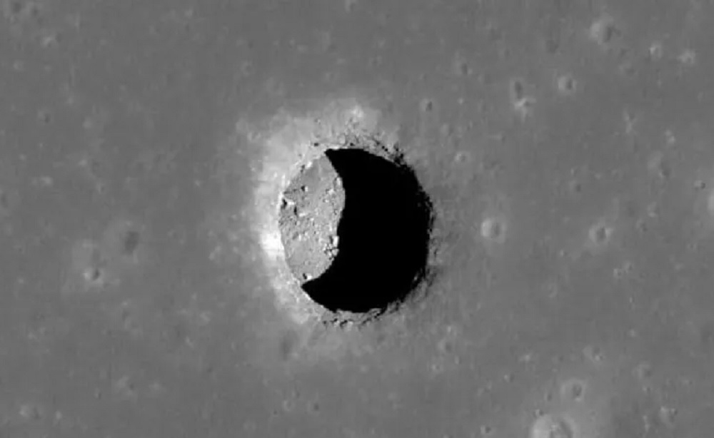 Ilmuwan Temukan Gua di Bulan, Bisa Dijadikan Pangkalan dan Tempat Tinggal Manusia