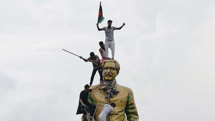 Penyebab Kerusuhan Bangladesh yang Bikin Sheikh Hasina Kabur, Militer Ambil Alih Pemerintahan