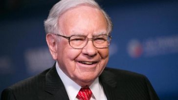 Warren Buffett Jual Saham Apple Hampir 50 Persen, Apa Alasannya?