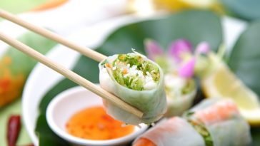 6 Kebiasaan Makan yang Aneh dan Tak Biasa dari Berbagai Negara