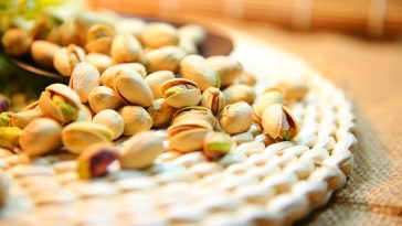 Ini Deretan Alasan Kita Perlu Rutin Konsumsi Kacang Pistachio