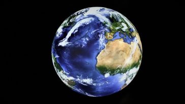 Ilmuwan: Lapisan Ozon Terus Menipis, Terutama di Kutub Selatan