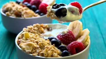 10 Makanan Sehat yang Bikin Bahagia: Oatmeal hingga Cokelat