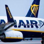 Maskapai Penerbangan Ini Larang Penumpang Bawa Koper Hitam, Biru Tua dan Abu-abu