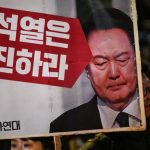 Jadi Tersangka Pengkhianatan, Presiden Korea Selatan Yoon Seok Yeol Terancam Hukuman Mati