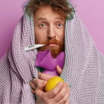 Studi Ungkap Alasan Pria Lebih Lebay Saat Sakit, Apa Itu?