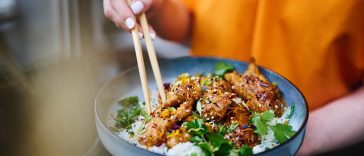10 Rekomendasi Tempat Makan Halal di Orchard Road Singapura