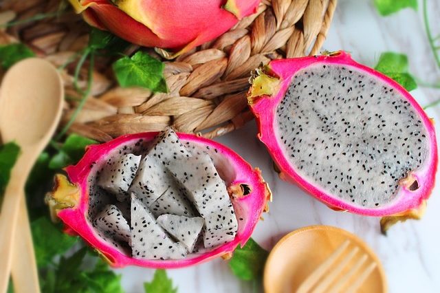 5 Manfaat Buah Naga untuk Kecantikan dan Kesehatan Kulit, Apa Saja?