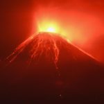 Gunung Lewotobi Meletus, Sembur Abu Vulkanik 4 Km dan Dentuman Keras