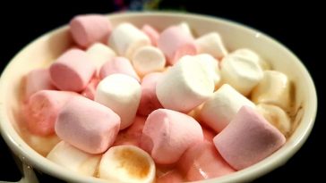 5 Fakta Makanan Mengandung Babi tapi Bersertifikat Halal