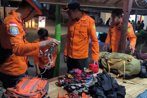 Pendaki Malaysia yang Jatuh di Gunung Rinjani Ditemukan Dalam Kondisi Meninggal