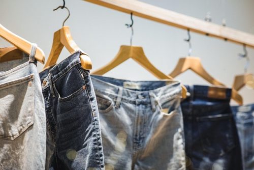 Ini 5 Bahaya Memakai Celana Terlalu Ketat bagi Perempuan