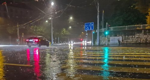 Kenapa Sudah Musim Kemarau tapi Masih Hujan? Ini Penjelasan BMKG