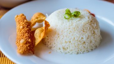 Berapa Lama Nasi Bisa Disimpan di Kulkas? Ini Panduannya!