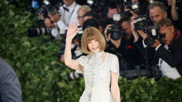 Anna Wintour Mundur Sebagai Pemred Vogue Setelah Hampir 40 Tahun Menjabat