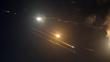 Iran Tembakkan Rudal ke Pangkalan Militer AS di Qatar dan Irak