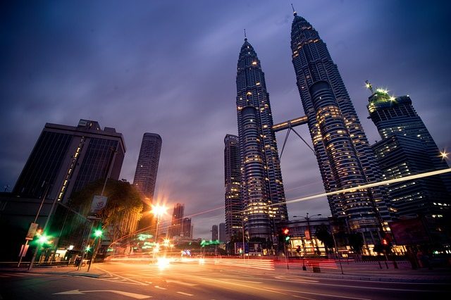 Malaysia Catat Kasus Kematian COVID-19 Pertama di 2025