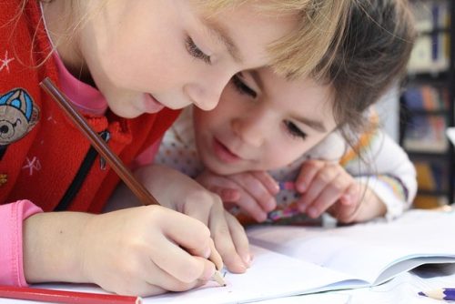 Ini 10 Alasan Anak Finlandia Pintar-Pintar, Padahal Masuk Sekolah Jam 9