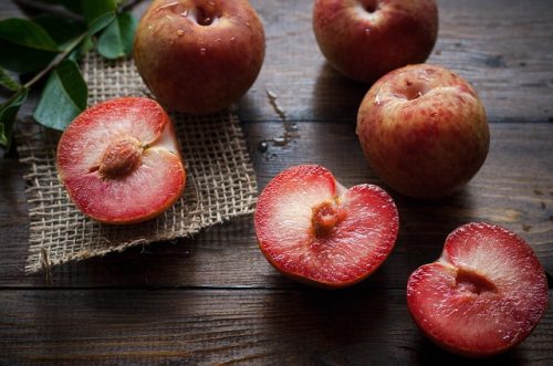 5 Manfaat Buah Plum untuk Kesehatan yang Masih Jarang Diketahui