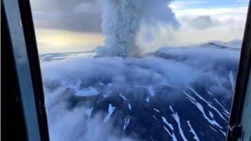 Setelah Gempa dan Tsunami, Kamchatka Rusia Dilanda Erupsi Gunung Berapi Pertama dalam 5 Abad