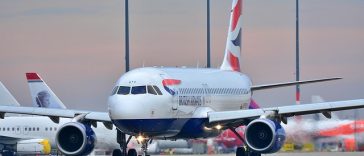 Pilot Tunda Penerbangan Gegara Temannya Belum Sampai di Bandara