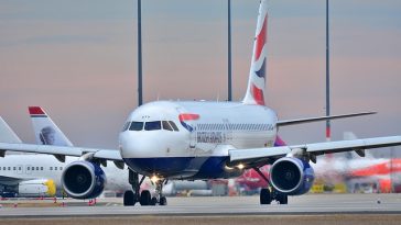 Pilot Tunda Penerbangan Gegara Temannya Belum Sampai di Bandara