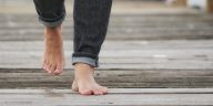 Bolehkah Olahraga Tanpa Pakai Alas Kaki atau Sepatu? Ini Penjelasannya!