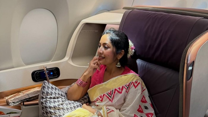 Naik Pesawat ke Australia Pakai Hiasan Bunga, Aktris India Ini Didenda Rp22 Juta