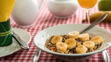 6 Manfaat Rutin Konsumsi Buah Pisang di Pagi Hari, Termasuk Tingkatkan Mood!