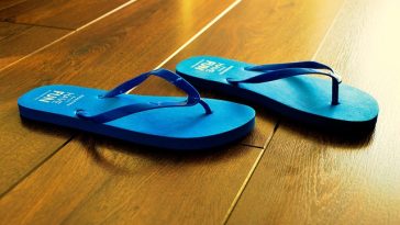 Bukan Sandal Jepit, Ini Jenis Alas Kaki yang Disarankan untuk Naik Pesawat