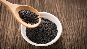 6 Manfaat Rutin Konsumsi Habatusauda, Termasuk Kontrol Gula Darah