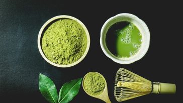 Mana yang Lebih Tinggi Kafeinnya, Matcha atau Kopi?