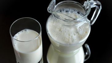 8 Minuman Ini Bisa Bantu Tingkatkan Kualitas Tidur, Apa Saja?