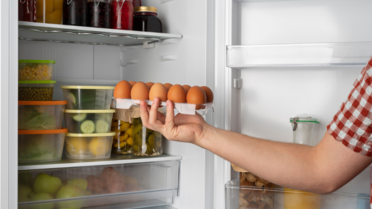 Jangan Letakkan 5 Makanan Ini di Pintu Kulkas, Cepat Basi!