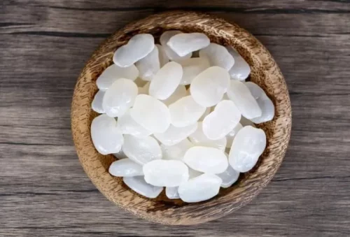 Apakah Makan Kolang-kaling Berbahaya? Simak  Penjelasannya Berikut