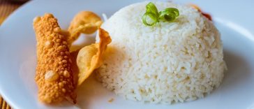5 Jenis Makanan dan Minuman Ini Tidak Boleh Dikonsumsi Bersama Nasi